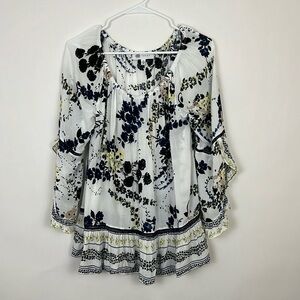 Fever boho blouse white with ruffle sleeves M